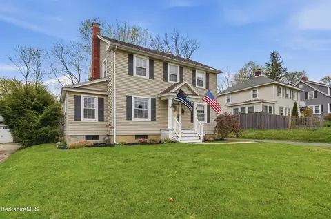 38 Revere Pkwy, Pittsfield, MA 01201