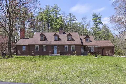 100 S Prospect St, Lee, MA 01238
