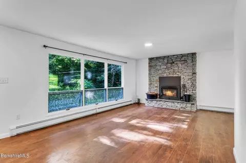 Living - 449 High St Hill Rd, Windsor, MA 01270 photo 3 of 8