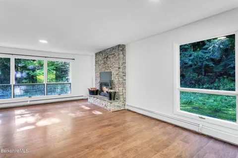 Living - 449 High St Hill Rd, Windsor, MA 01270 photo 5 of 8