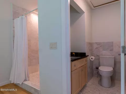 Bath - 160 High St, Lee, MA 01238 photo 5 of 7