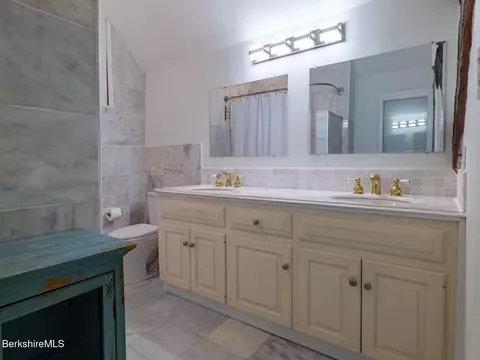 Bath - 160 High St, Lee, MA 01238 photo 6 of 7