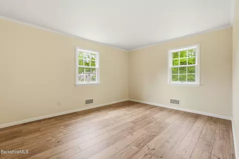 Bedroom - 98 N Rd, Monroe, MA 01350 photo 1 of 6