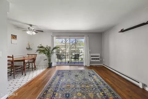 108 E Housatonic St #7, Pittsfield, MA 01201