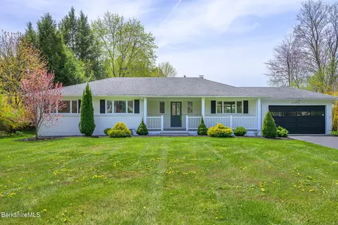 434 Williams St, Pittsfield, MA 01201