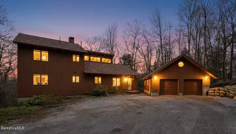 121 Hiawatha Rd, Becket, MA 01223