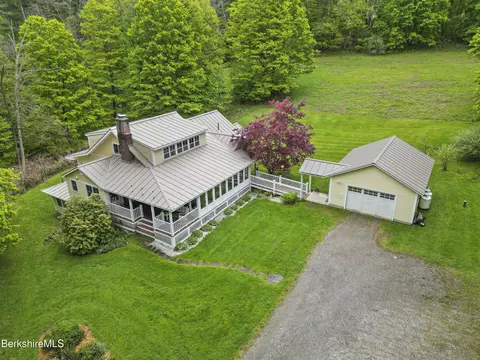 9 Prospect Lake Rd, Egremont, MA 01230