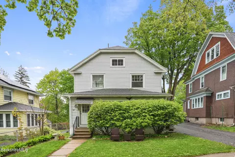 87 Livingston Ave, Pittsfield, MA 01201
