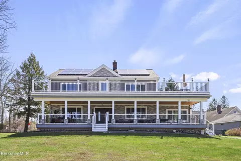757 S Main St, Lanesborough, MA 01237