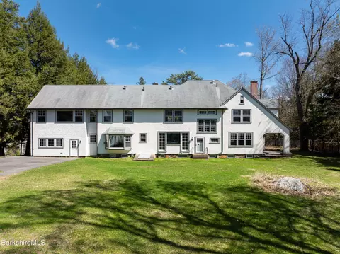 Exterior - 111 Park St, Williamstown, MA 01267 photo 6 of 9