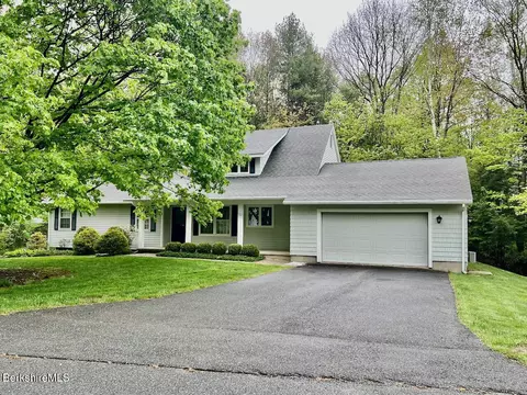 70 Galway Ct, Lenox, MA 01240