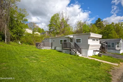 405 Pittsfield Rd #LOT F2, Lenox, MA 01240