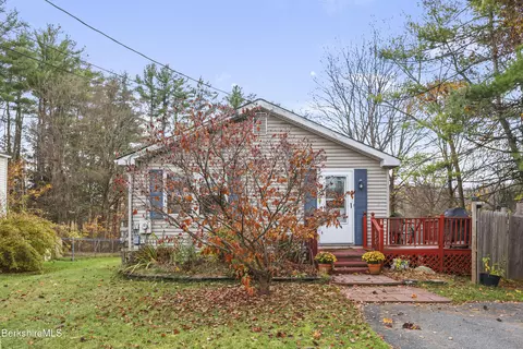 34 Fairview Ter, Great Barrington, MA 01230