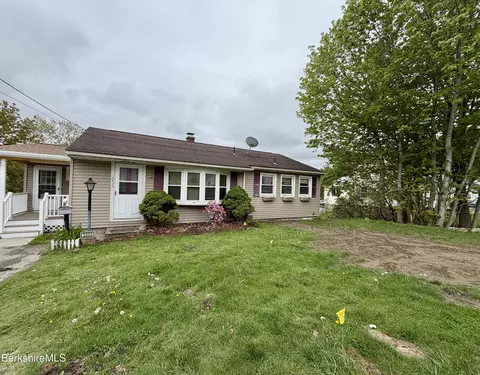 1030 Main St, Dalton, MA 01226