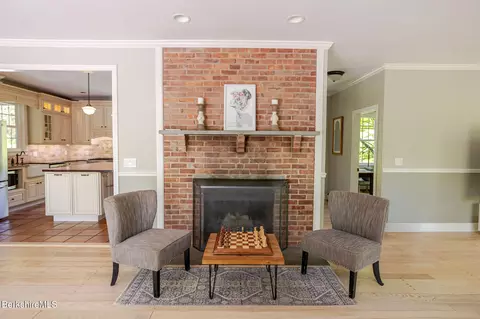 Living - 249 Boardman St, Sheffield, MA 01257 photo 1 of 1