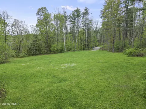 286 Lee Rd, Lenox, MA 01240 photo 15