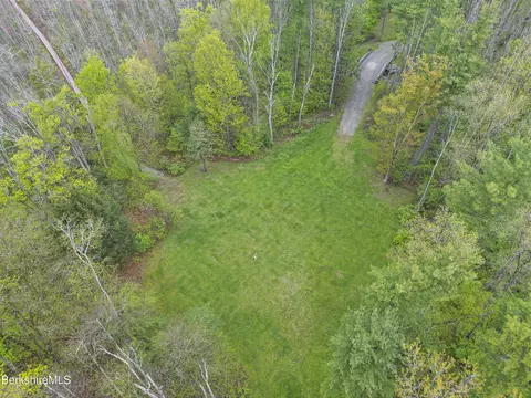 286 Lee Rd, Lenox, MA 01240 photo 16