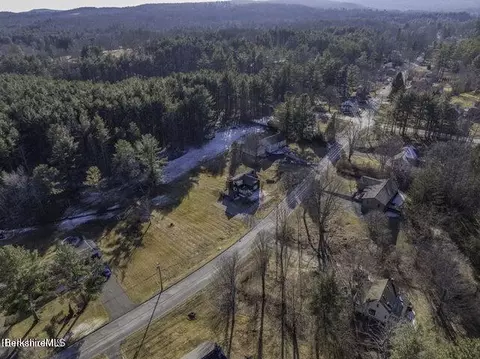 178 Lot Apt 2 New Lenox Rd, Lenox, MA 01240
