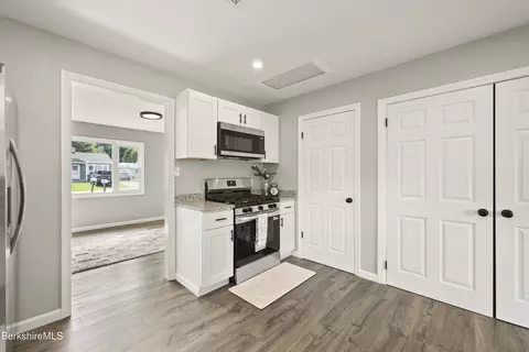 Entry Way - 53 Tabar Ave, Lee, MA 01238 photo 2 of 5