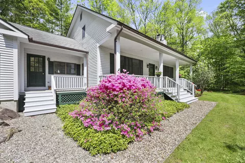 7 Hickory Hill Rd, Egremont, MA 01230