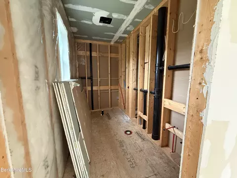 Bath - 15 Haskell Rd, Peru, MA 01235 photo 1 of 1