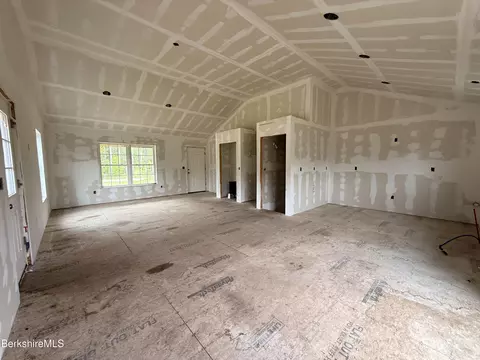 Entry Way - 15 Haskell Rd, Peru, MA 01235 photo 1 of 4