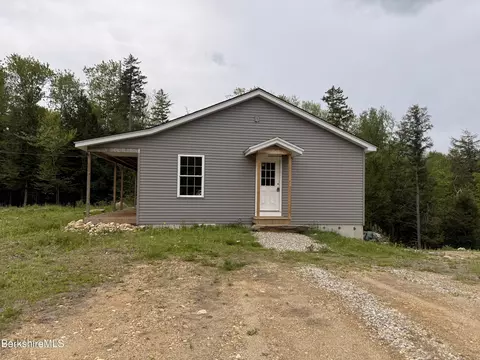 Exterior - 15 Haskell Rd, Peru, MA 01235 photo 2 of 8