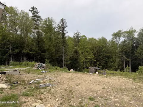 Exterior - 15 Haskell Rd, Peru, MA 01235 photo 7 of 8
