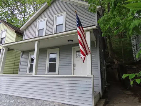 10 Bellevue Ave, Adams, MA 01220