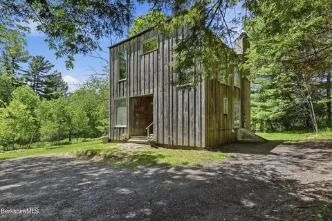 267 East St, Mount Washington, MA 01258