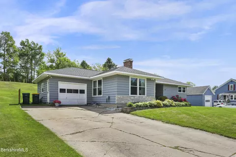 18 Dubis St, Adams, MA 01220