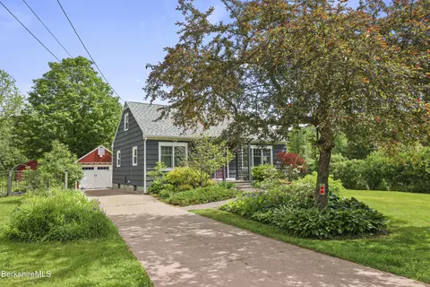 359 New Lenox Rd, Lenox, MA 01240