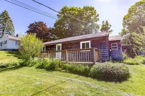 116 Bromback St, Pittsfield, MA 01201