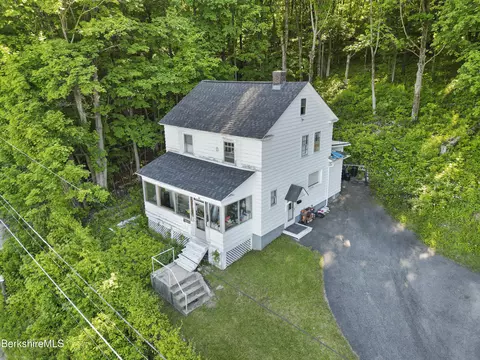 281 Walnut St, North Adams, MA 01247