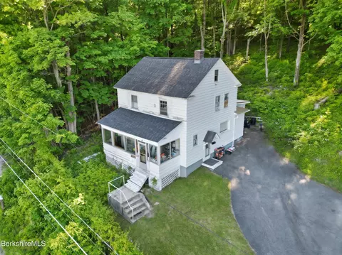 281 Walnut St, North Adams, MA 01247