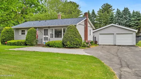 691 Crane Ave, Pittsfield, MA 01201