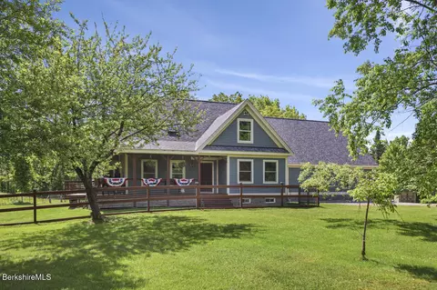 187 Poverty Row, Whitingham, VT 05361