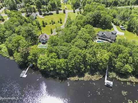 0 Peru Rd, Hinsdale, MA 01235