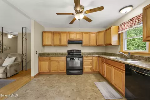 Kitchen - 1340 North St, Windsor, MA 01270 photo 3 of 5