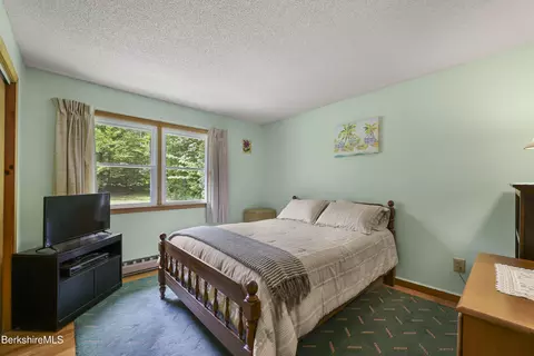 Bedroom - 1340 North St, Windsor, MA 01270 photo 1 of 5
