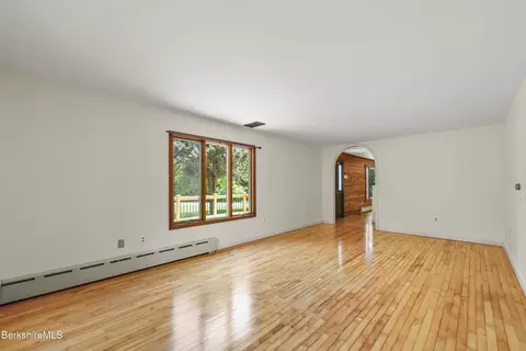 Living - 1130 Main Dalton Rd, Windsor, MA 01270 photo 5 of 10