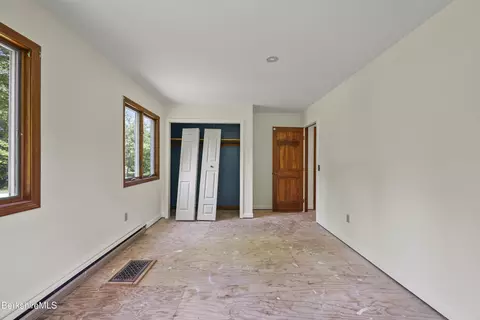 Bedroom - 1130 Main Dalton Rd, Windsor, MA 01270 photo 6 of 8