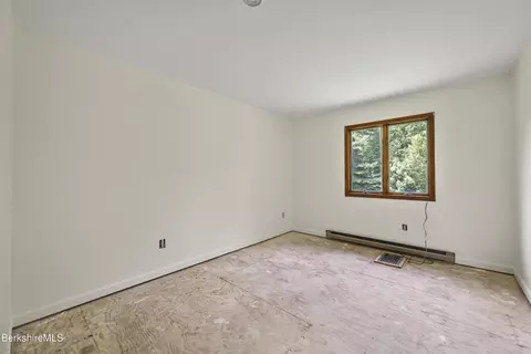 Bedroom - 1130 Main Dalton Rd, Windsor, MA 01270 photo 3 of 8