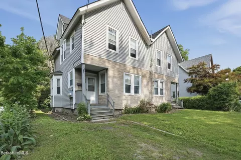 110 Elizabeth St, Pittsfield, MA 01201