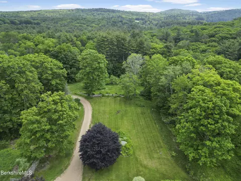 155 Canaan Valley Rd, New Marlborough, MA 01259