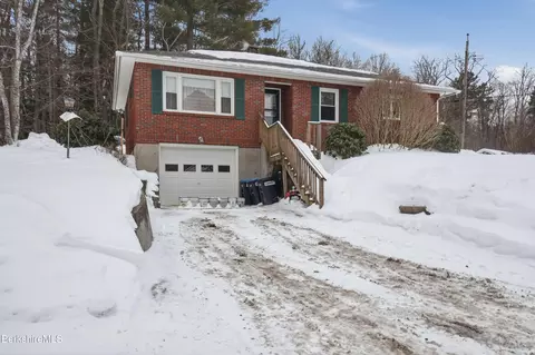 44 Winship Ave, Pittsfield, MA 01201