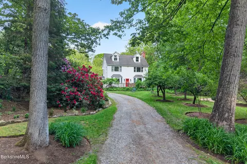 Exterior - 224 Boardman St, Sheffield, MA 01257 photo 5 of 15
