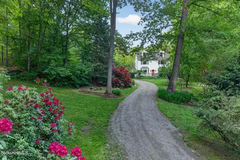 Exterior - 224 Boardman St, Sheffield, MA 01257 photo 6 of 15