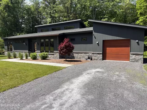 114 Brush Hill Rd, Great Barrington, MA 01230