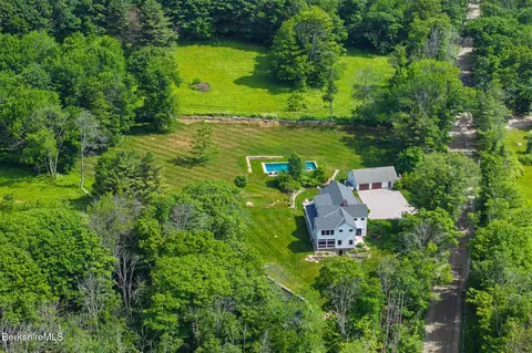 161 Beartown Mountain Rd, Monterey, MA 01245